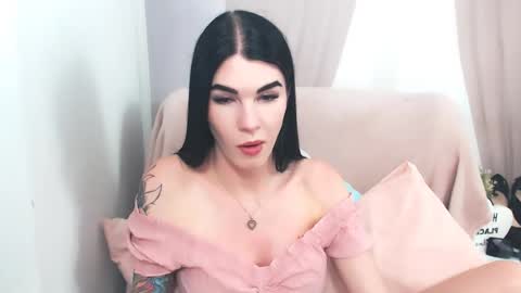 sofiiadream online show from June 18, 7:19 pm