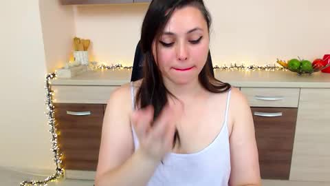 Lilly online show from November 20, 6:58 am