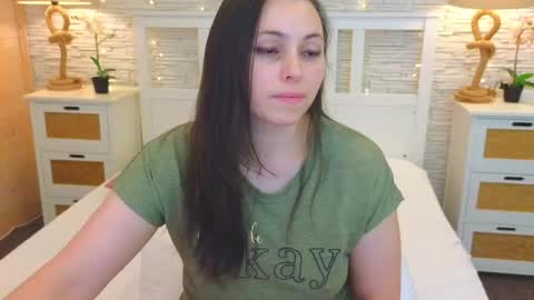 Lilly online show from February 19, 6:24 am