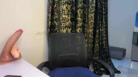 soft_nicole online show from April 30, 1:00 am