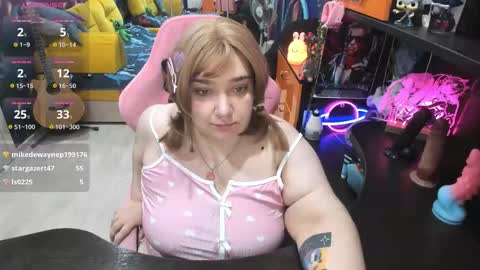 Sofie online show from October 2, 4:39 am