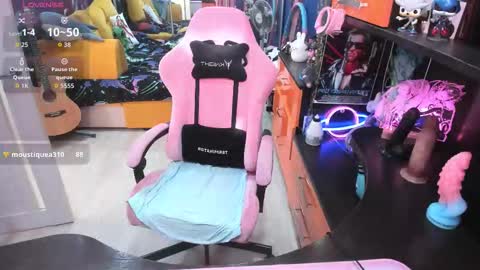 Sofie online show from September 26, 4:10 am