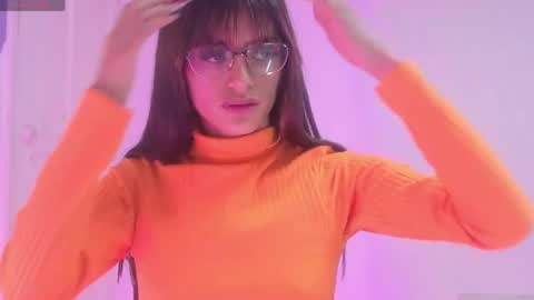sofy_durand online show from April 30, 6:46 pm