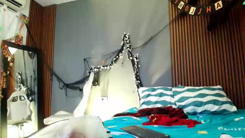 sofy west online show from October 26, 9:16 am