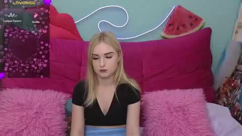 Sofie  online show from November 29, 7:23 am