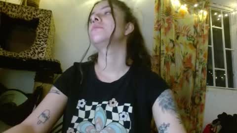 Sofia online show from December 2, 1:07 am