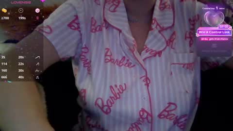 solesticia online show from January 5, 10:46 pm