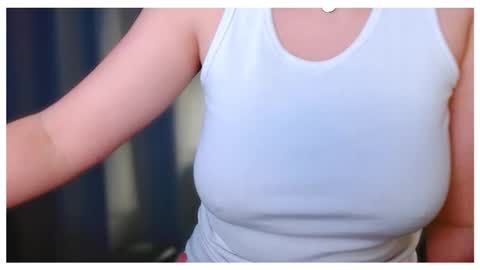 Snapshot of solisgaby chatting on September 14, 3:10 pm Gaby Solis online show from September 14, 3:10 pm