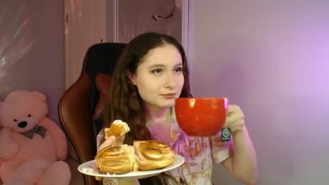 Becky online show from April 22, 6:38 pm