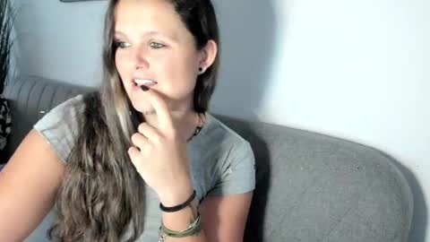 SomeonesDay online show from November 14, 6:46 am