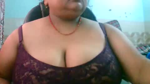 soni88888 online show from May 2, 4:05 am