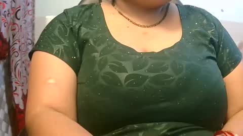 Snapshot of soni88888 chatting on December 27, 1:50 pm soni88888 online show from December 27, 1:50 pm