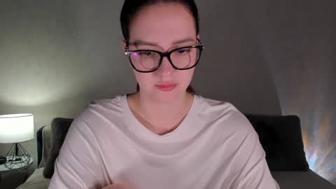 Snapshot of sonia_moon_ chatting on January 27, 1:26 am sonia_moon_ online show from January 27, 1:26 am