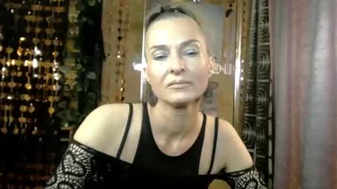 Sonia online show from June 12, 2:03 pm