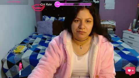 Snapshot of soniafuckboobs chatting on December 3, 7:41 am soniafuckboobs online show from December 3, 7:41 am