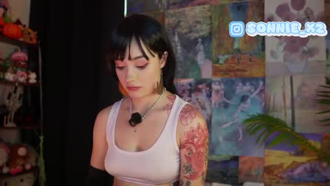 Sonnie online show from November 19, 5:02 pm