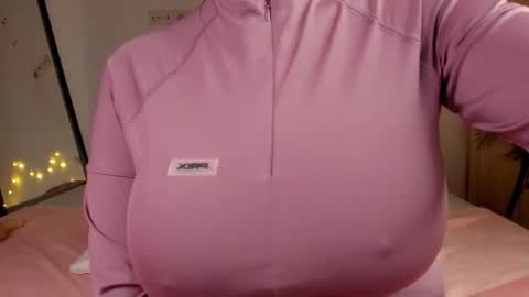 SONIA online show from November 15, 3:24 pm