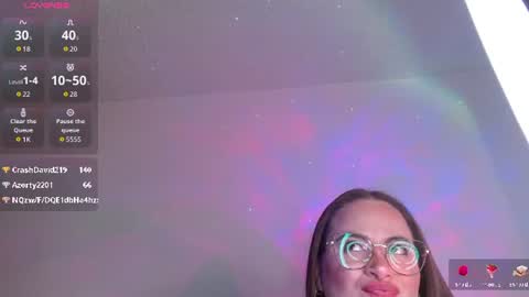 soofy online show from June 18, 5:53 am