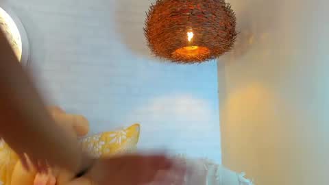 sophi_cooper29 online show from May 6, 10:58 pm