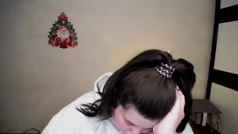 sophia__olsen online show from December 20, 10:52 am