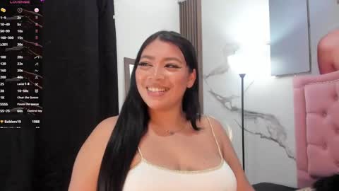 Snapshot of sophia_brunett chatting on March 7, 3:51 am Sophia online show from March 7, 3:51 am