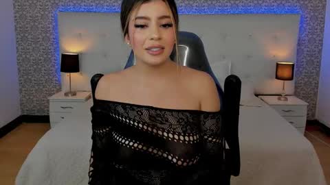 sophia_deluxe online show from March 8, 9:08 pm