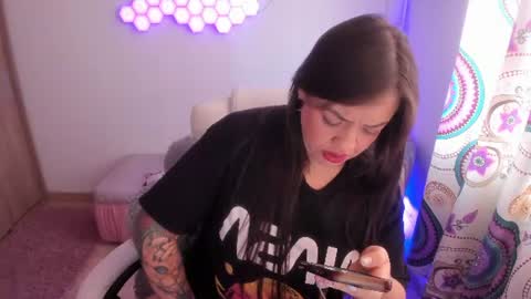 sophia_grants online show from June 13, 10:07 pm