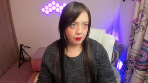 sophia_grants online show from January 6, 3:54 am