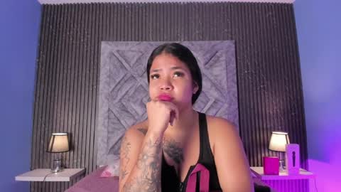  S O P H I A  online show from July 31, 12:17 pm