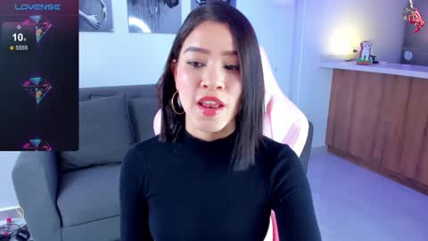 Snapshot of sophia_willians chatting on December 27, 1:39 pm Sophia Wilians online show from December 27, 1:39 pm