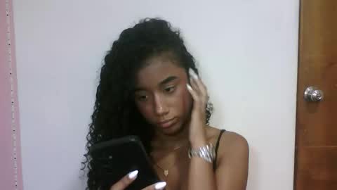 Sophia online show from March 9, 9:18 pm