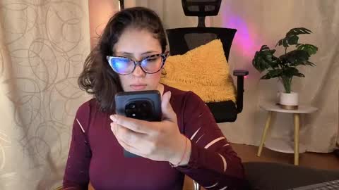 Sophia online show from June 8, 3:29 am