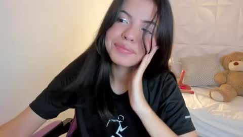 Sophia Howland online show from June 11, 9:22 pm