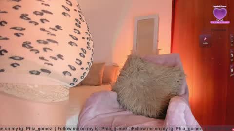    online show from April 28, 11:58 am