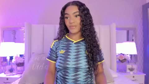 SophiaSmiths online show from July 3, 11:22 pm