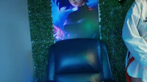  SOPHIE STORM  online show from November 26, 11:55 am