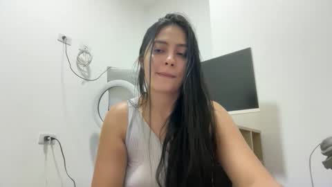 Sophie online show from May 15, 1:43 am