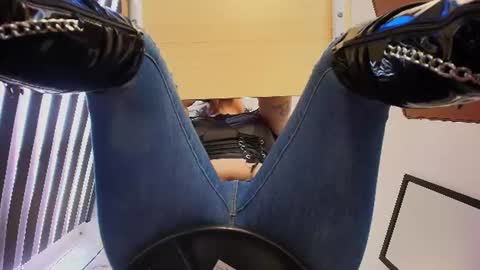 Sophie online show from July 1, 2:49 pm