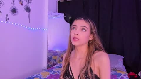 Sophie online show from July 29, 2:00 am