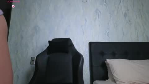  Sophie  online show from June 6, 1:23 am