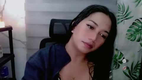 Sophie online show from November 8, 7:30 pm