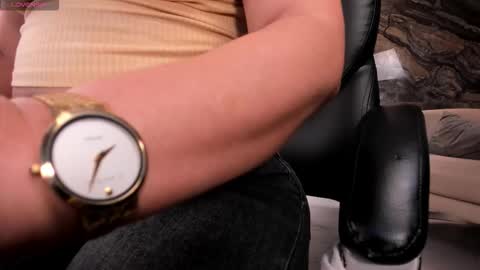 Sophie online show from February 17, 1:05 am