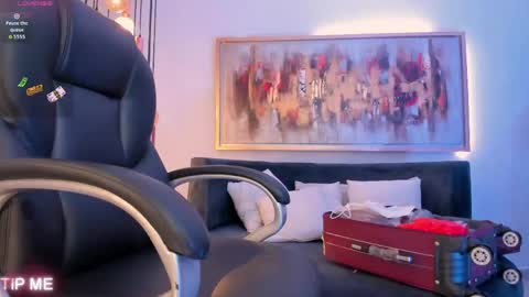 Sophie online show from May 4, 12:14 am