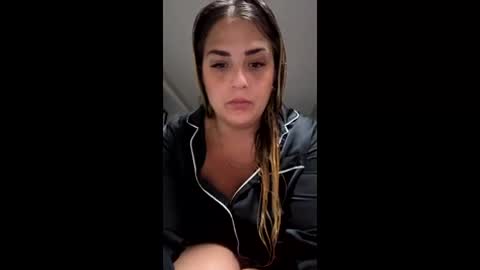 Sophieluvsthesun online show from May 25, 9:08 am