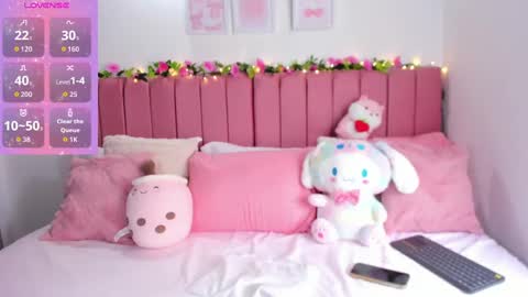 sophiee rosee online show from October 10, 6:35 pm