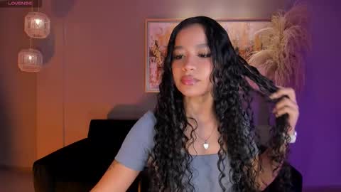 Sophie Houston online show from November 29, 3:54 am