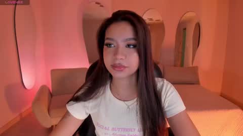 Sophie Houston online show from July 29, 2:11 am