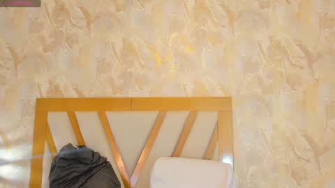 Snapshot of sophiekozlov chatting on January 19, 12:50 pm Sophie online show from January 19, 12:50 pm