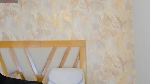 Snapshot of sophiekozlov chatting on March 6, 12:41 pm Sophie online show from March 6, 12:41 pm