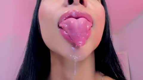 sophierooy online show from July 12, 12:22 am